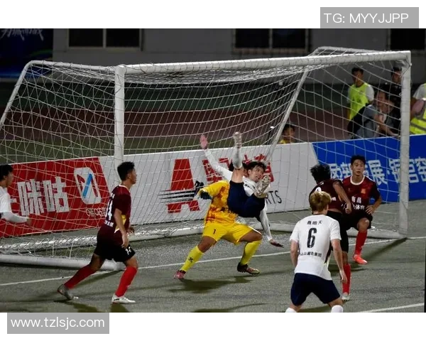 另类足球巨星:突破常规与传统的赛场新面貌